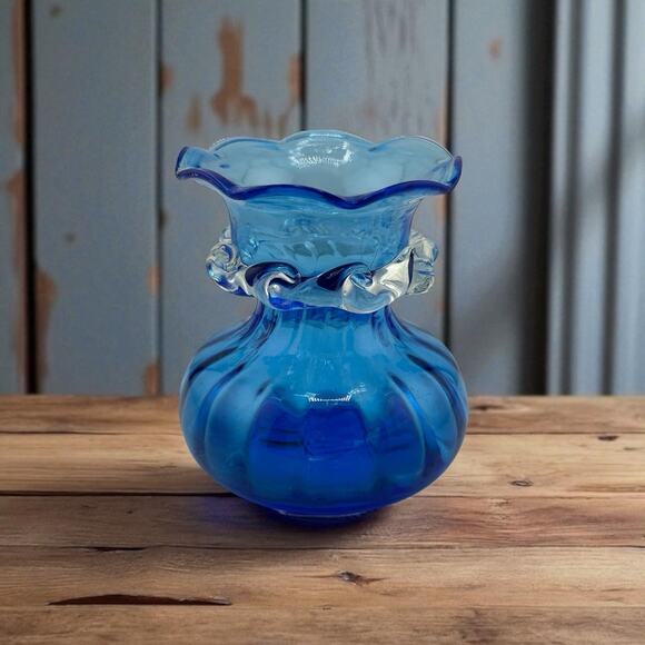 Vintage Hand Blown Pilgrim Azure Blue Ruffle Neck and Rim Mini Bud Vase 3" - Picture 1 of 6